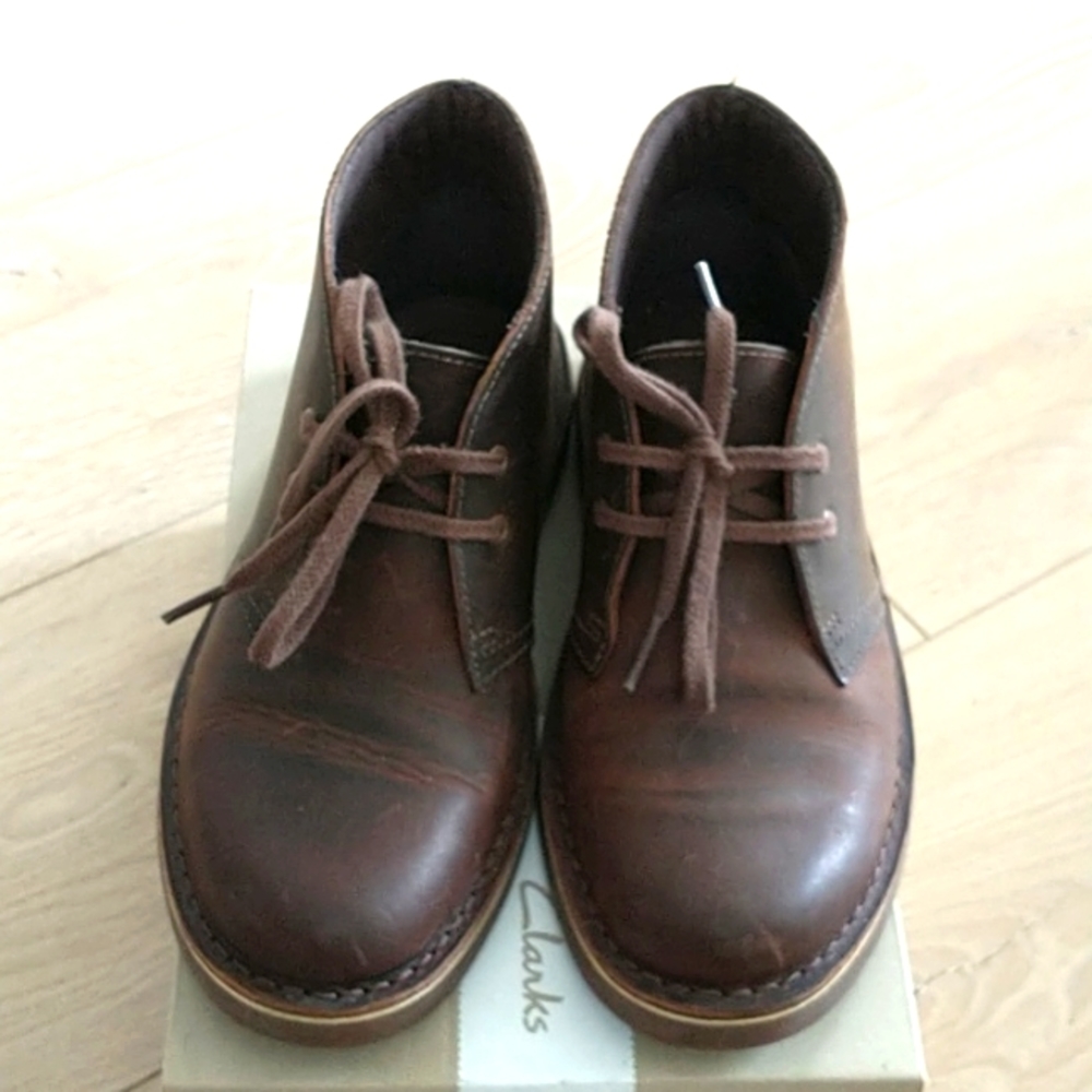 Clarks Leather Booties Womens EUC